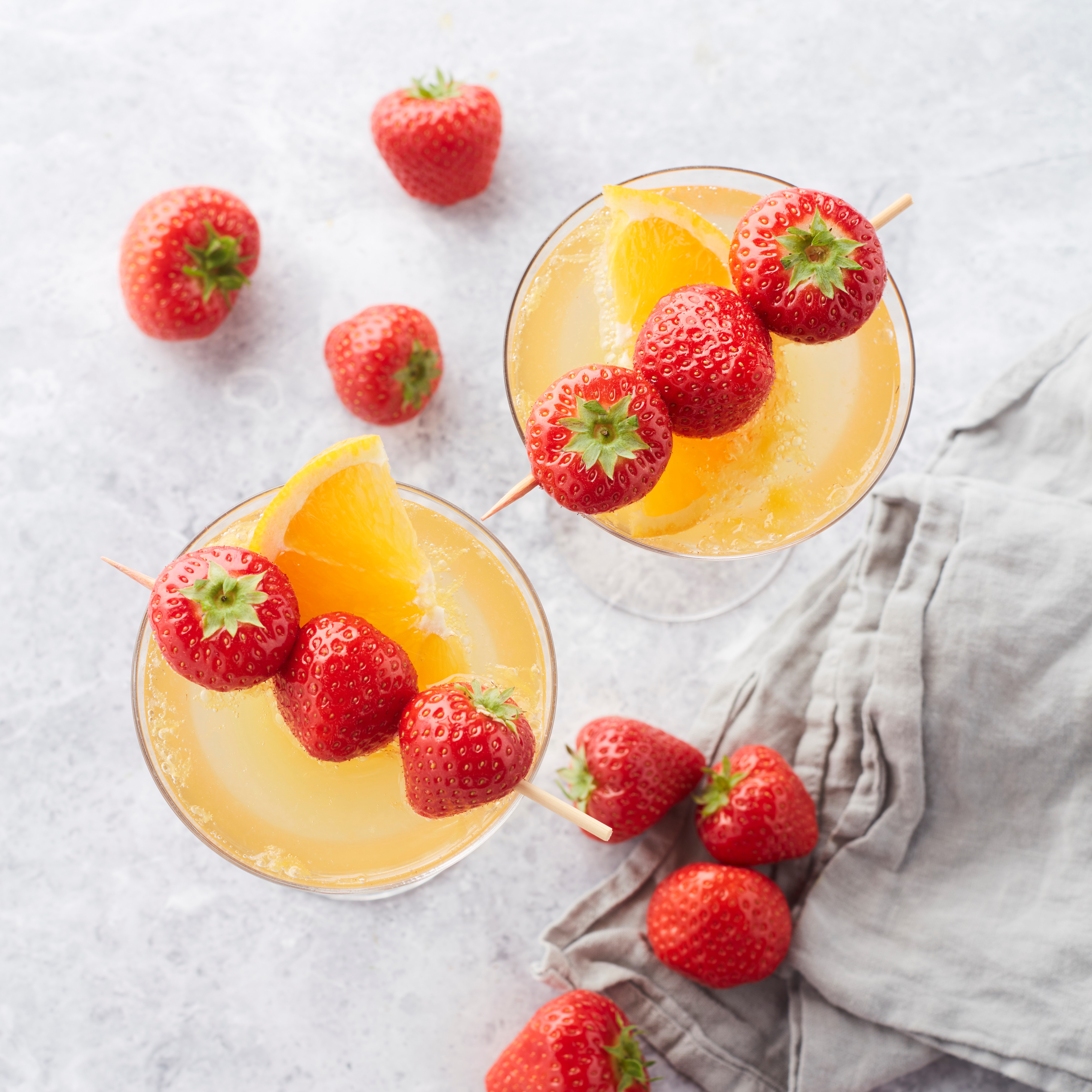 Mimosa met aardbeien